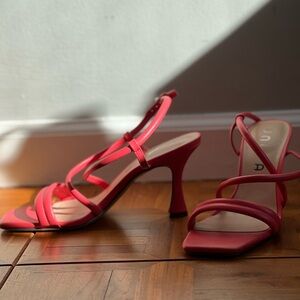 Unisa Strappy Pink Mid-Heel Sandals with Square Toe